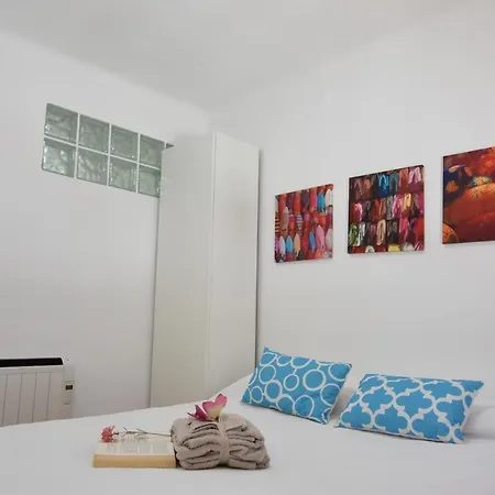 Rnet - Merce Rododera - Puerto Apartment Roses